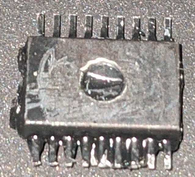 pack_btm.jpg pack_btm.jpg