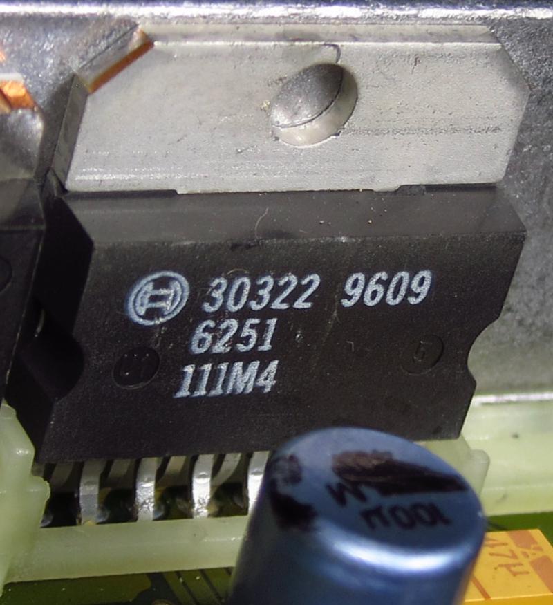 s300_pkg.jpg s300_pkg.jpg