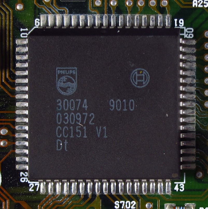 s702_pkg.jpg s702_pkg.jpg