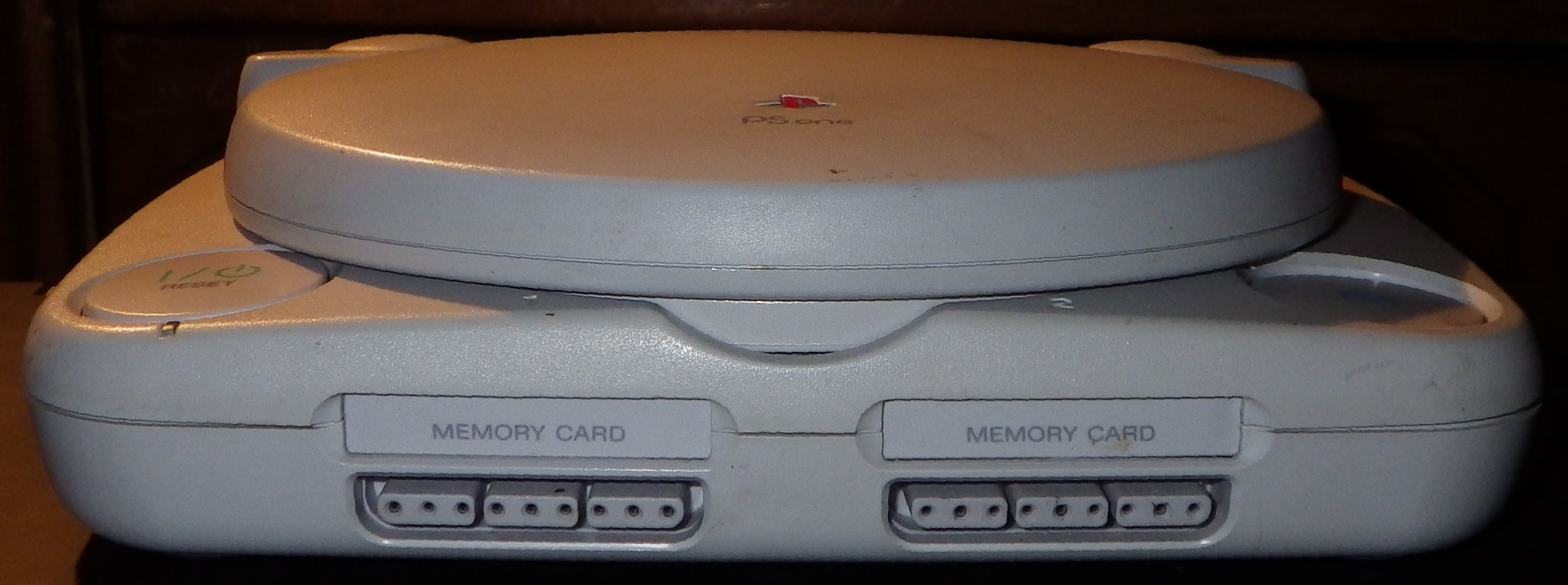 ext_front.jpg ext_front.jpg