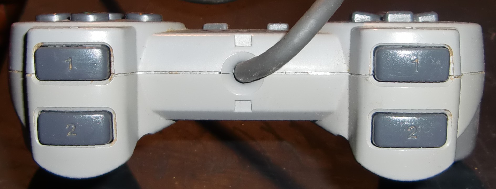 ext_side.jpg ext_side.jpg