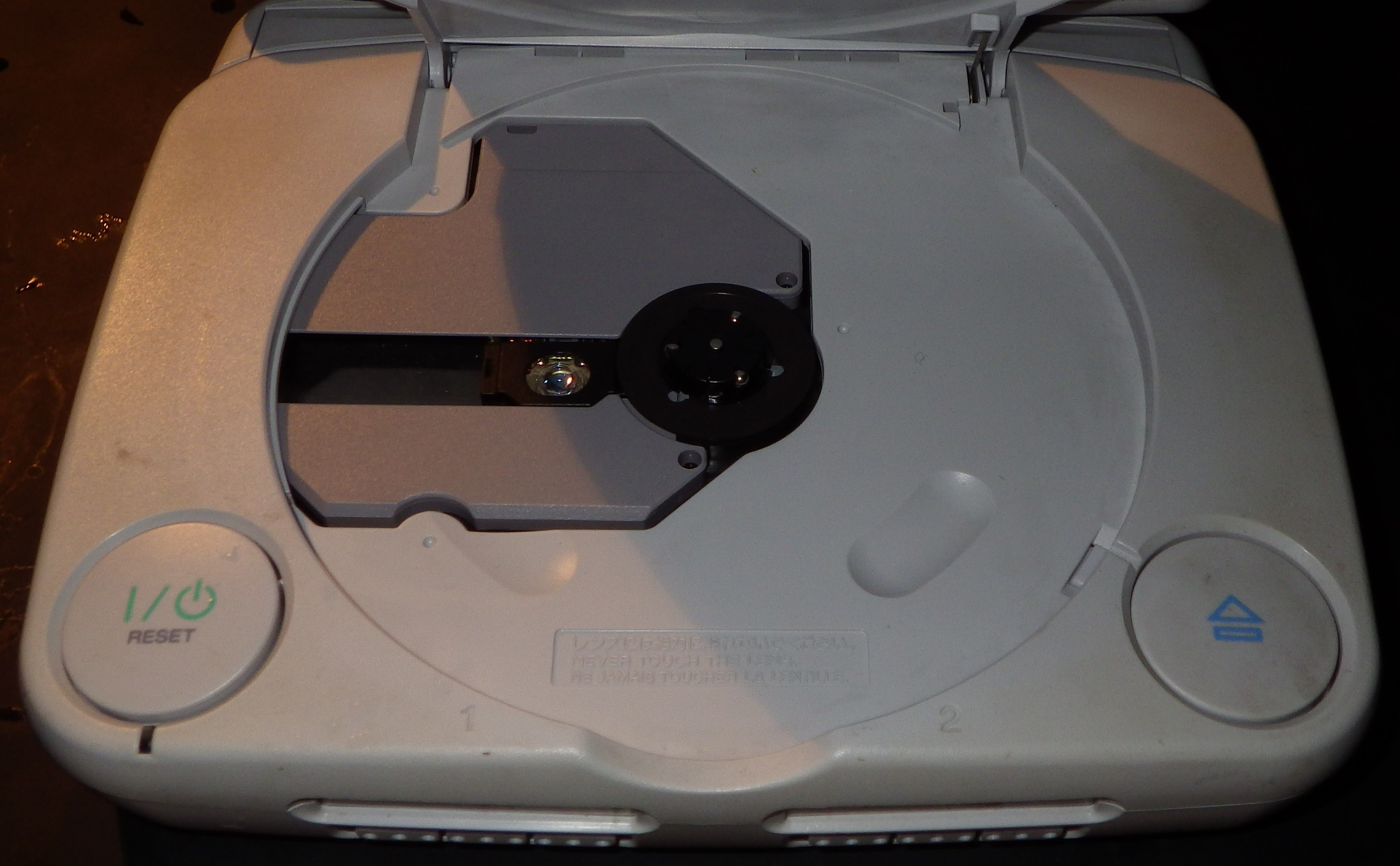 ext_tray.jpg ext_tray.jpg