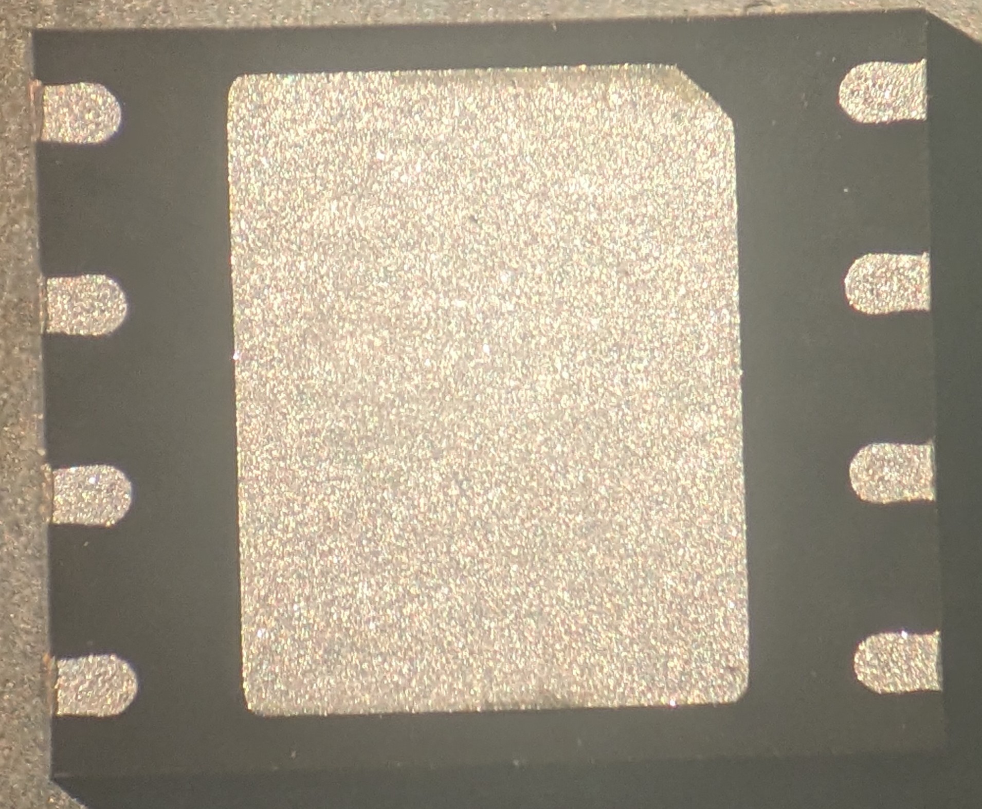 pack_btm.jpg pack_btm.jpg