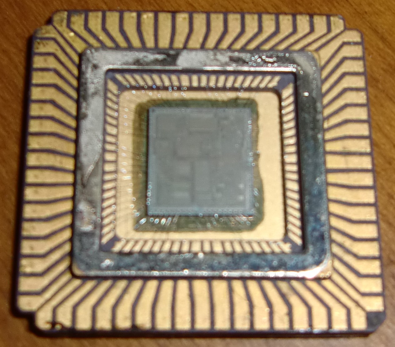 pack_top_open.jpg pack_top_open.jpg