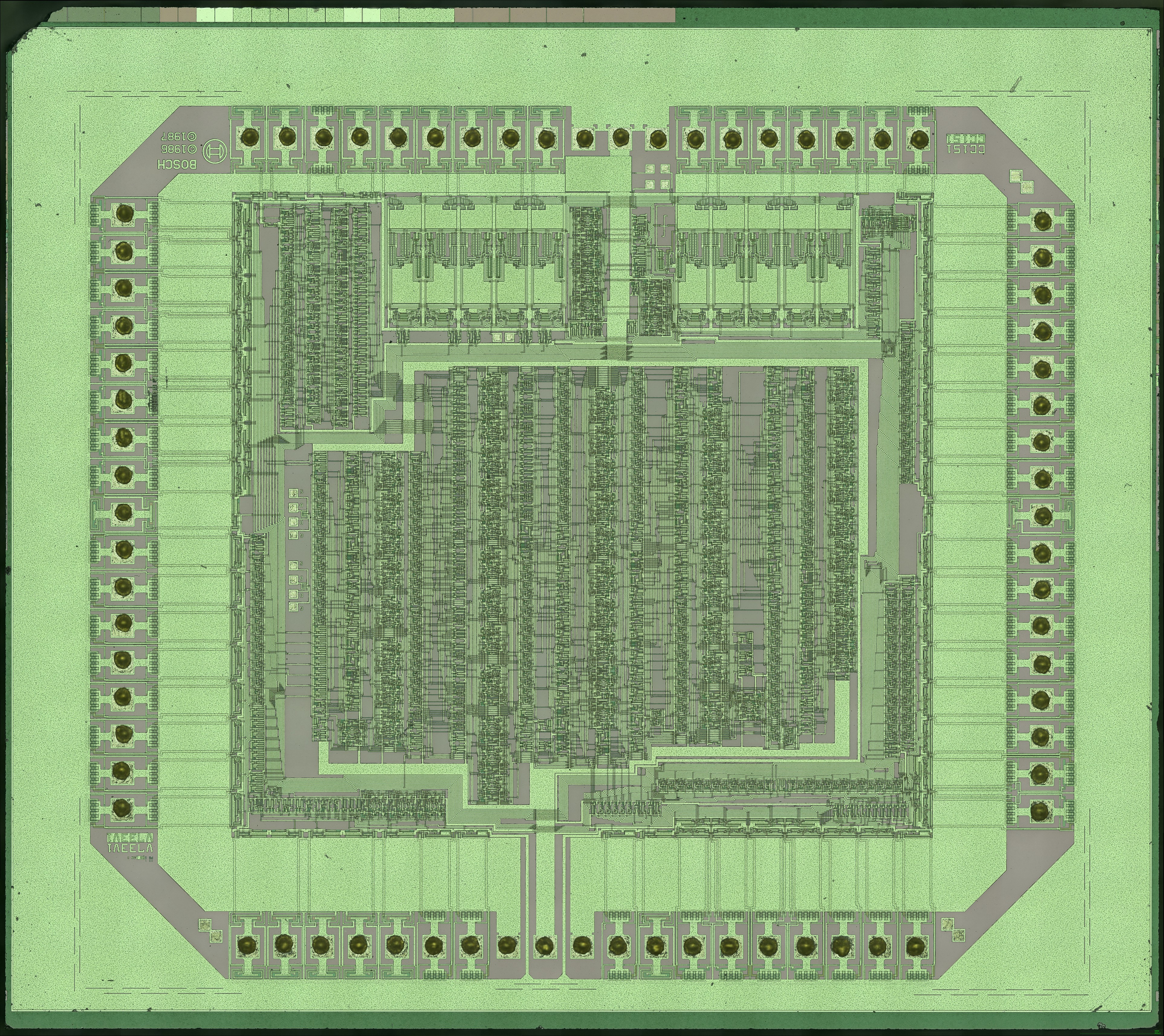 s702_die_edgelight_500x_small.jpg