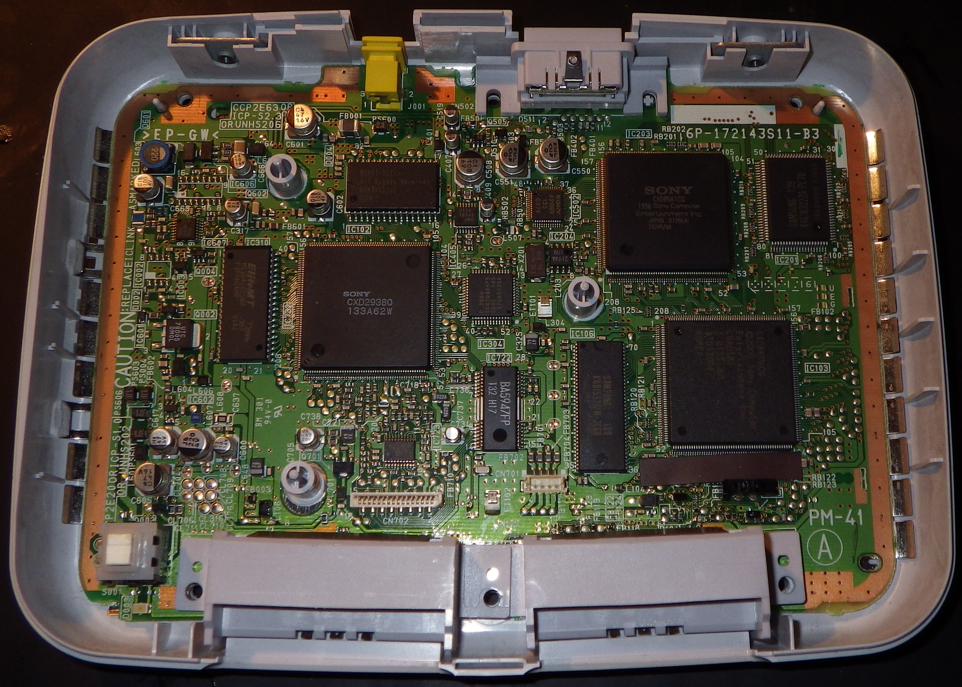 int_bot_pcb.jpg