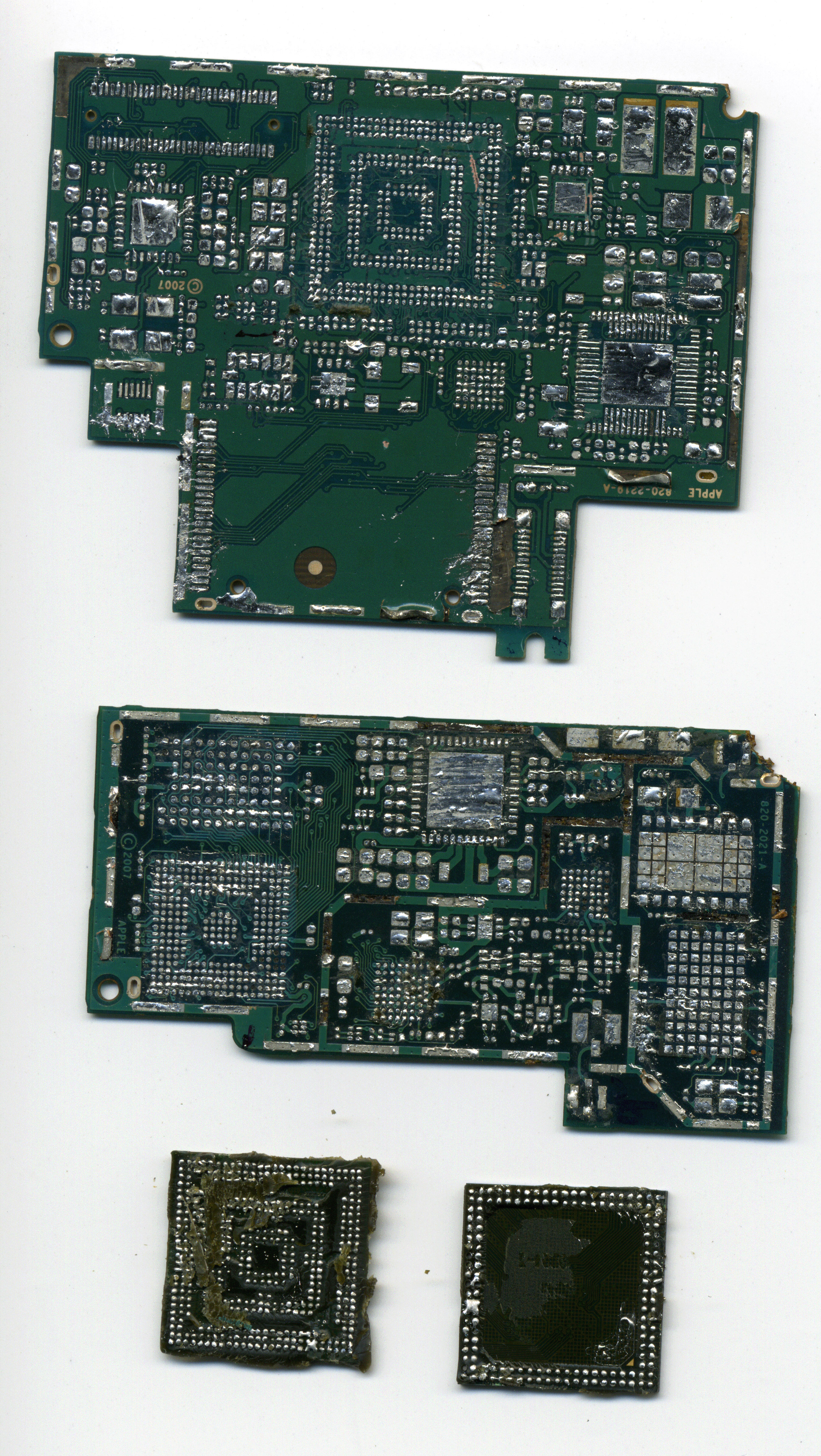 iphone-bare-w-cpu-back256.jpg