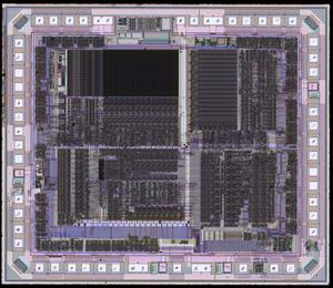 siliconpr0n.org_map_microchip_pic16c62a_single_microchip_pic16c62a_mcmaster_mz_20x_lip-vm1_test3b_relay-2.5x_autoflat.thumb.jpg