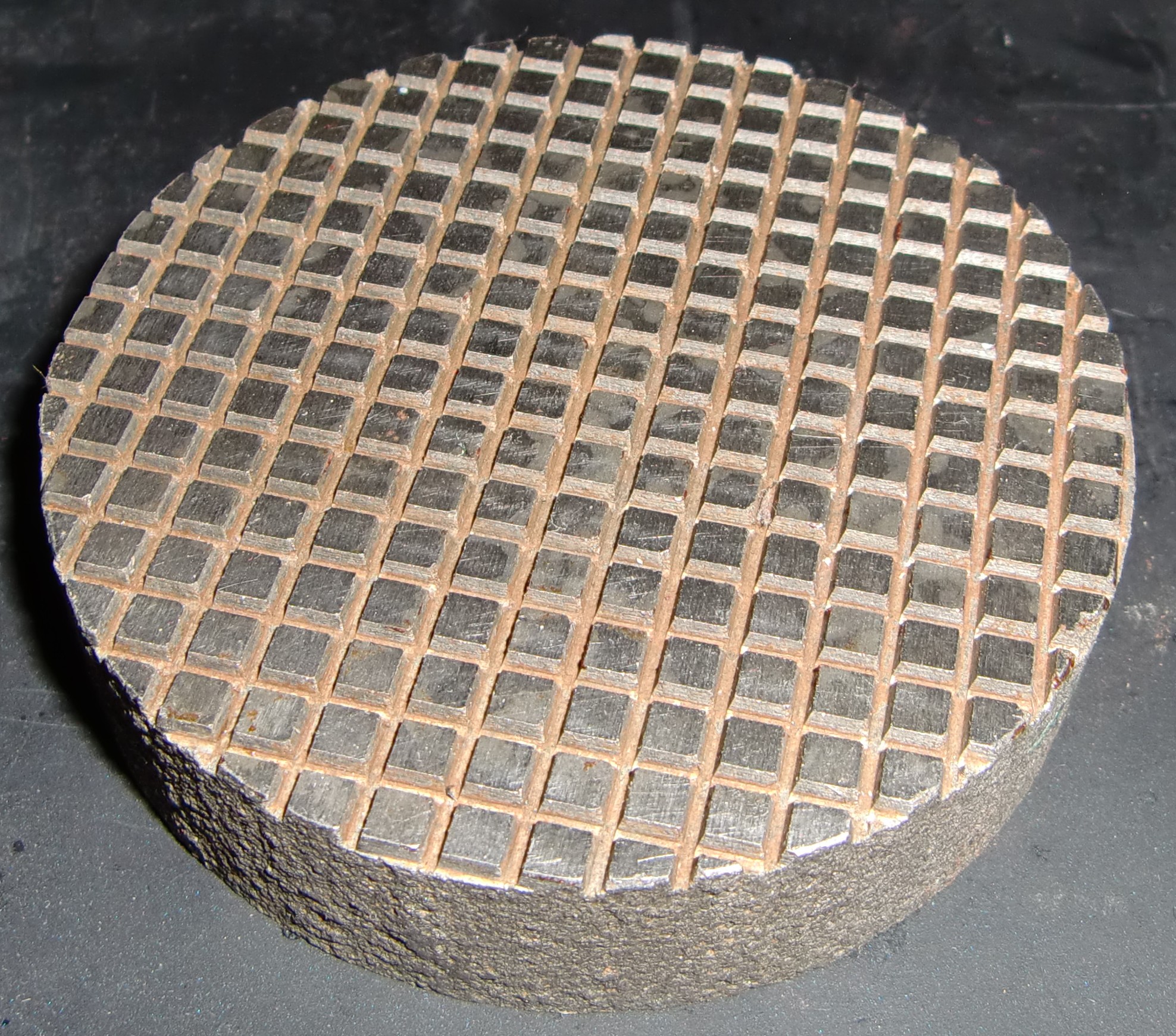 cast_iron.jpg cast_iron.jpg